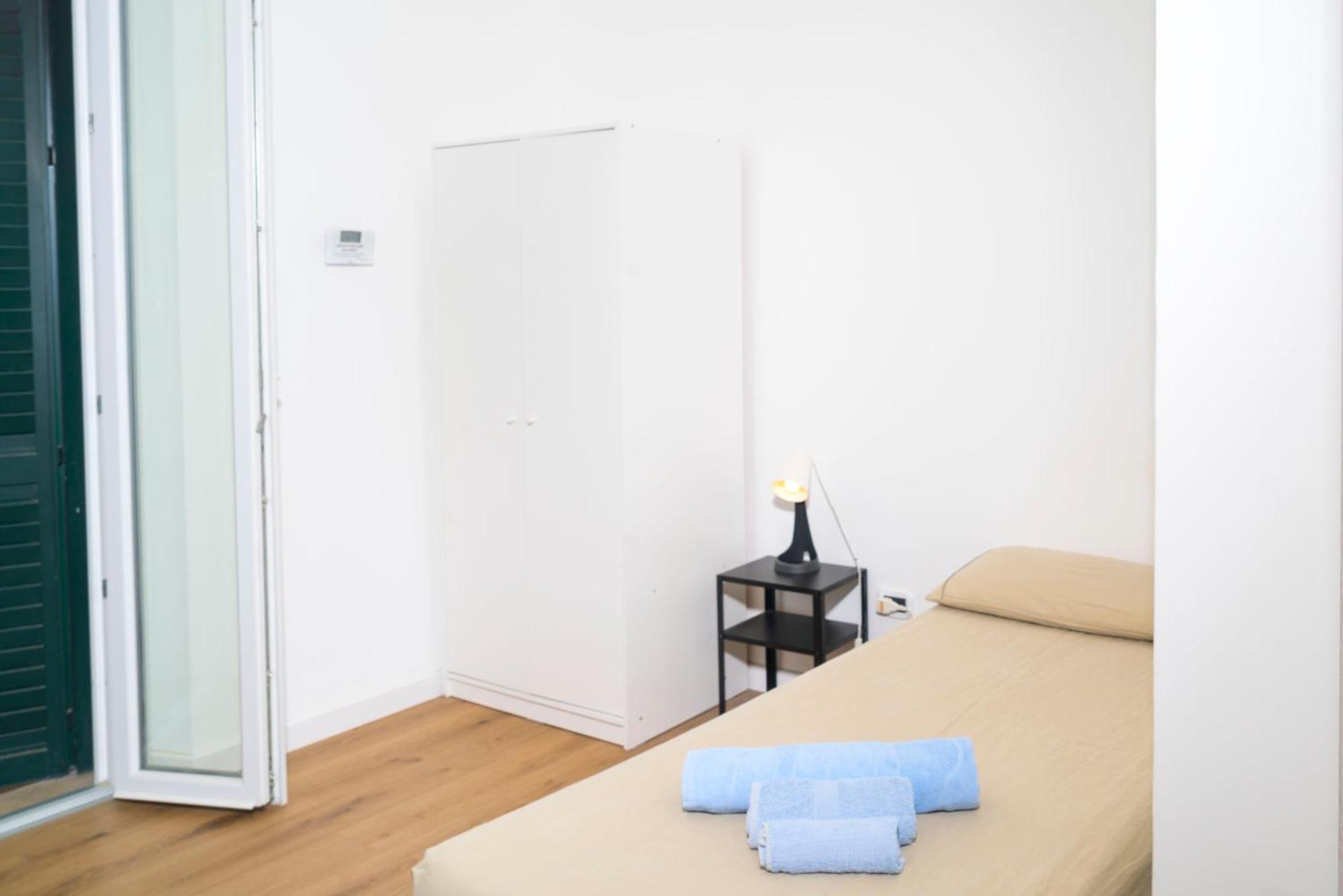 Cleo Viola Apartment *